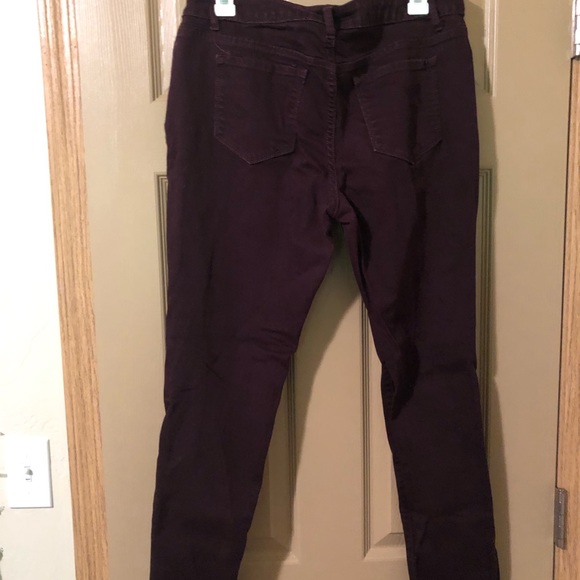 Simply Vera skinny jeans by Vera Wang - Picture 2 of 5